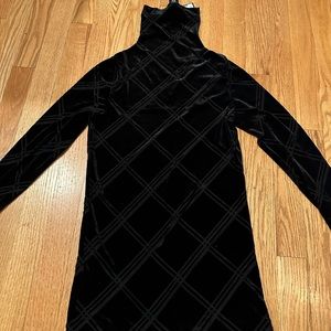 Club Monaco Long Sleeve Turtleneck
